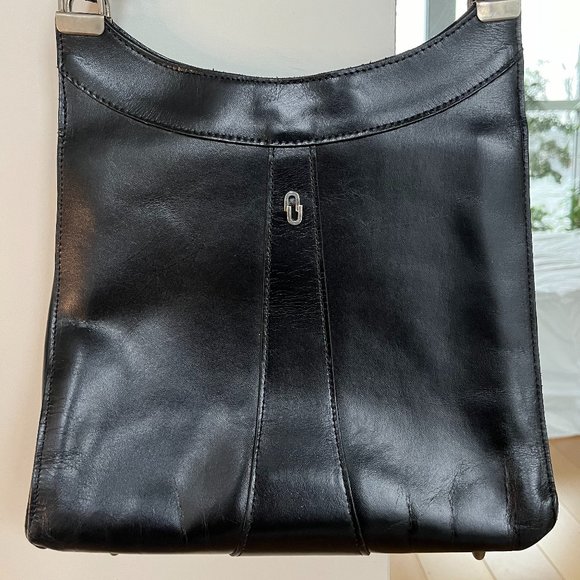Vintage Black Leather Bag - Picture 2 of 6